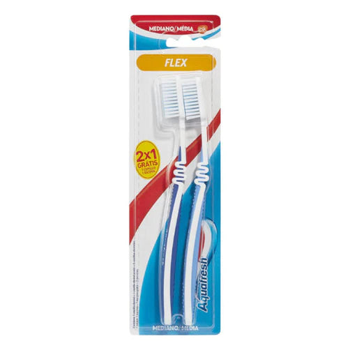 Pack x 3 Cepillo dental Aquafresh Flex Medio 2 unidades